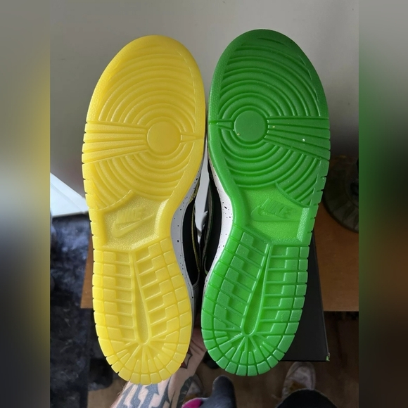 Nike Dunk PE Low What the Duck - Oregon Away PE (Ebay Authenticated) - Picture 9 of 10